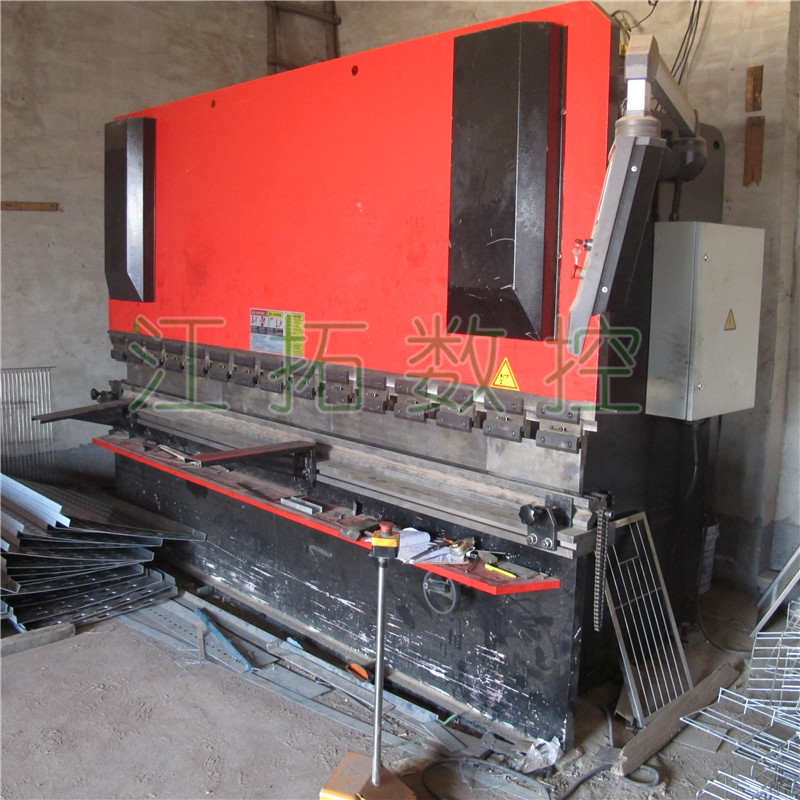 江拓數控折彎機