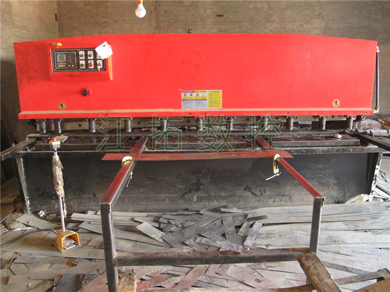 江拓數控剪板機